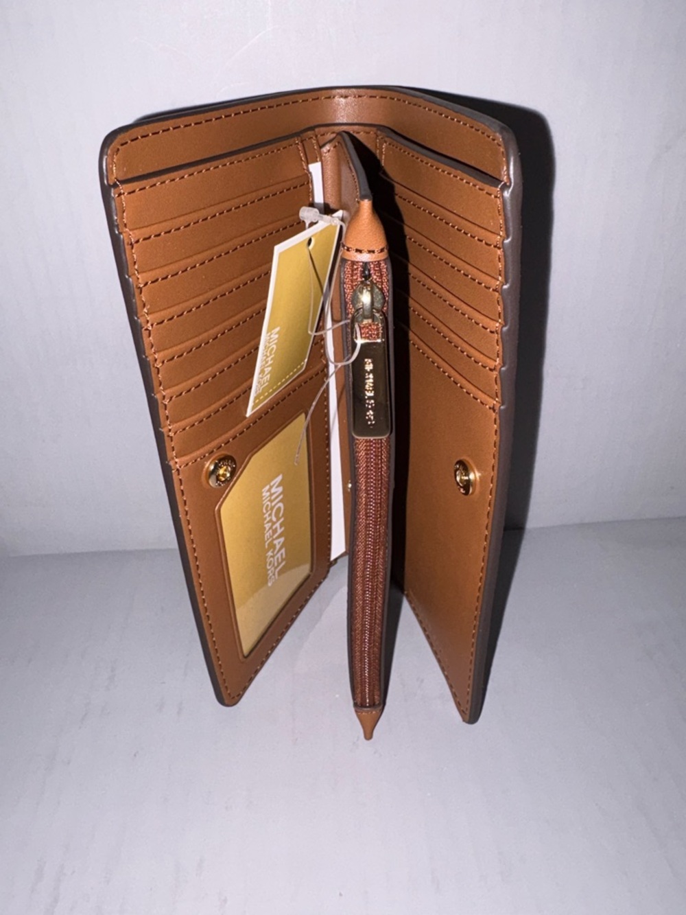 Michael Kors Cream MK Logo Zip-Around Continental Wallet - Picture 4 of 5